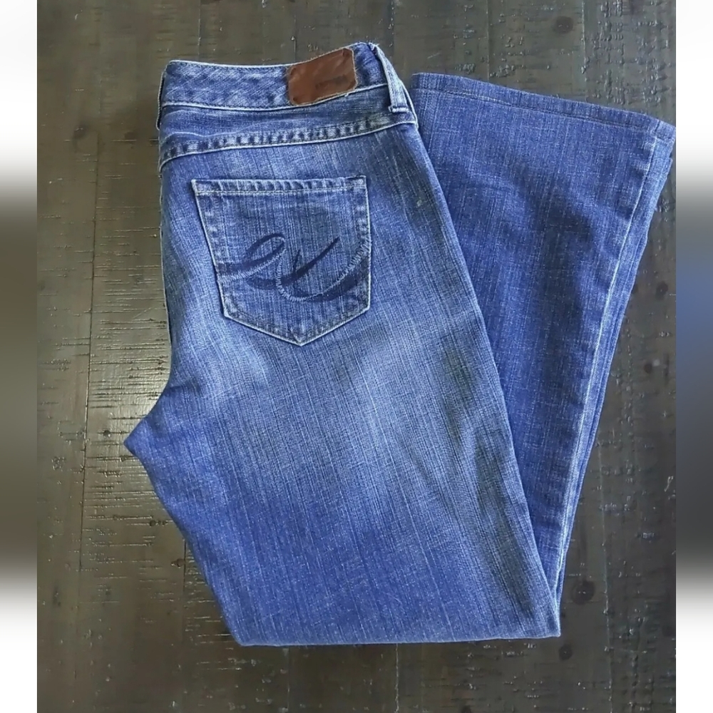Express Jeans Eva Boot Leg Women's 8 L Regular Denim Blue Jeans